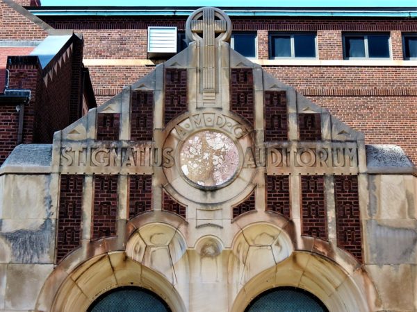 Art deco font for church auditorium 