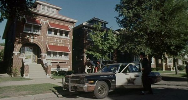 Blues Brothers Filming Locations – Take Five – The Chicago Bluesmobile
